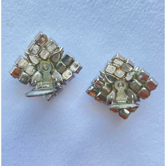 Vintage Clear Rhinestones Prong-set Clip On Back Earrings 1.2” - Picture 7 of 9